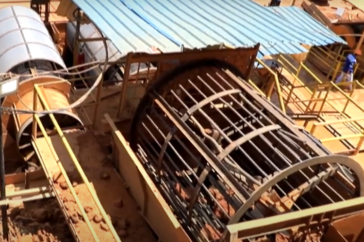 Hasilkan 11,6 Juta Metrik Ton, Kalimantan Barat Menyumbang 66,7 Persen Kekayaan Alam Ini, Ada yang Tau Apa?