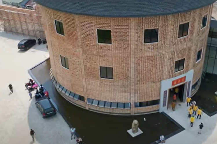 Megah, Rumah Hakka di Kalimantan Barat, Rumah Tradisional ini Ternyata Bukan Punya Suku Dayak tetapi Punyya…