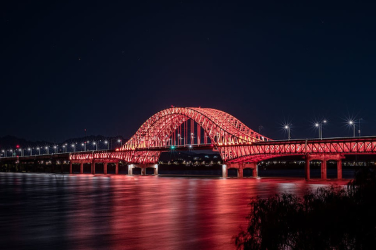 Dilengkapi Alat Peredam Gempa, Jembatan Pelengkung Baja di Sulawesi Selatan Kuras APBD Rp75 Miliar