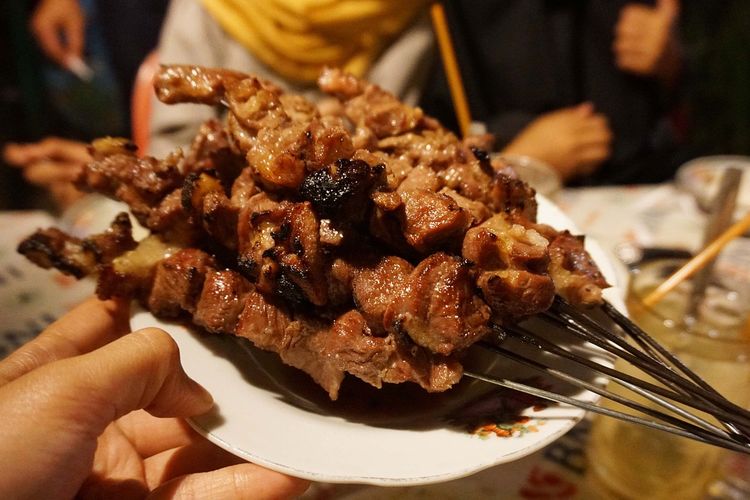 Pengen Makan Sate Kambing Tapi Takut Kolestrol? dr Cahyono Ungkap Bahan Rahasia Agar Kesehatan Tetap Terjaga
