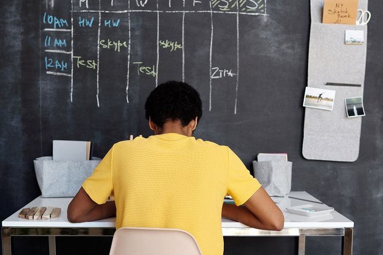 Belajar Makin Mudah! Berikut Kumpulan Soal PTS UTS Matematika Kelas 8 SMP Berbasis K13 dan Kunci Jawabannya