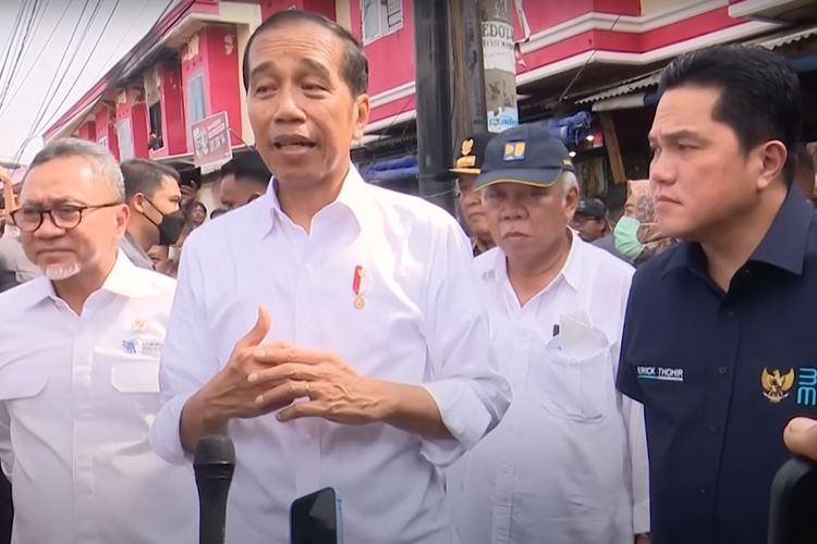 Kisah Unik Emak-emak Minta Presiden Buat Endorse Es Cincau, Netizen: Pasti Harganya Auto Mahal