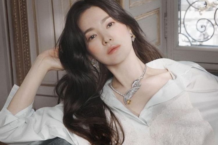 Song Hye Kyo Cantik Tanpa Susuk, Ini 4 Rahasia Awet Muda Versi Mantan Istri Song Joong Ki