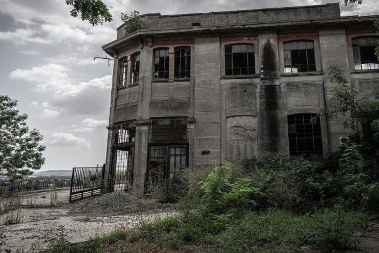 30 Km dari Kota Padang,  Pabrik di Sumatera Barat Terbengkalai dan Hanya Beroperasi 9 Bulan Saja, Alasannya…