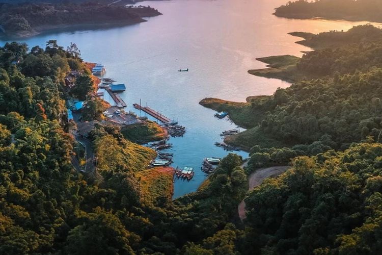 Pulau Pelosok di Sulawesi Tenggara Punya Perkampungan Menarik, Dihuni Orang Tampan dan Cantik Bak Eropa