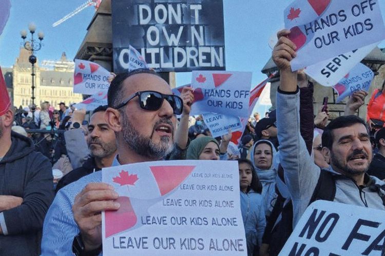 Ribuan Orangtua Muslim dan Non-Muslim di Kanada Protes Pengajaran LGBT di Sekolah