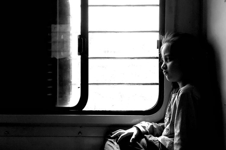 Turun Pangkat! Kepala Sekolah Siswi yang Dicolok Tusuk Bakso Ini Akan Jadi Guru karena Tutupi Pelaku