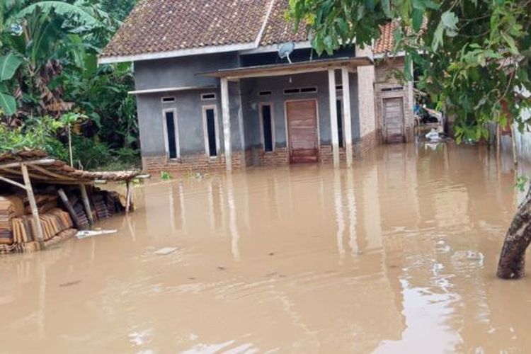 Kuras Anggaran Rp280 Miliar, Proyek Kolam Pengendali Banjir di Kalimantan Selatan Ini Malah Bikin Banjir
