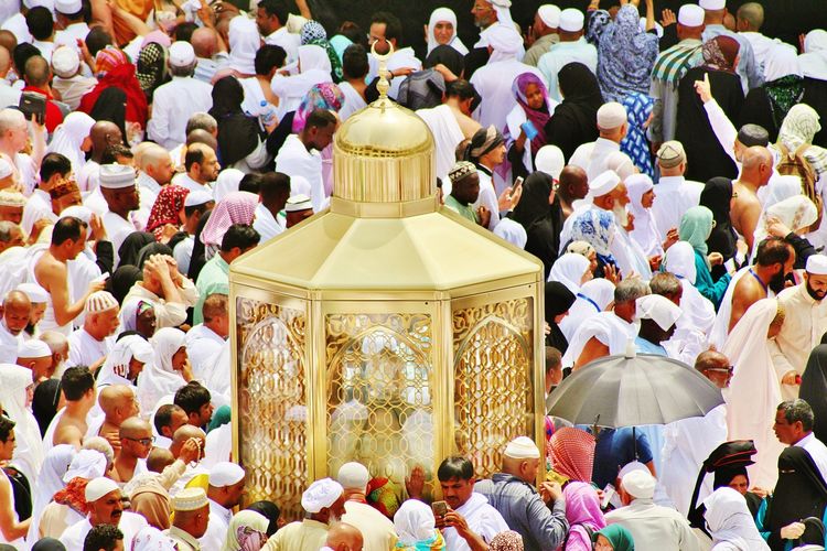 Naskah Khutbah Jumat: Ghibah Penyakit Hati Masyarakat, Penting untuk Disampaikan kepada Jamaah!
