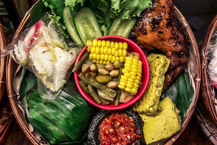 7 Tempat Makan dengan Masakan Khas Kendari Ini Bisa Jadi Inspirasi Wisata Kuliner Anda Bersama Keluarga