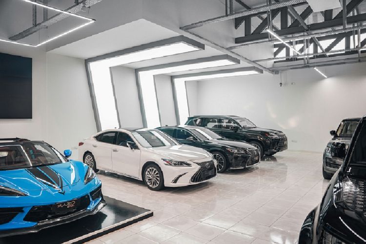 Sultan Mah Bebas! Tempat Ini Jadi Kuburan Supercar dan Ribuan Mobil Mewah, Bahkan Ada Ferrari dan Lamborghini!