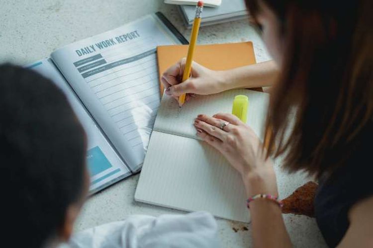 Kunci Jawaban Soal Uji Kompetensi Buku Paket IPA Kelas 7 SMP Bab 1 Halaman 29 Tentang Objek Pengamatan