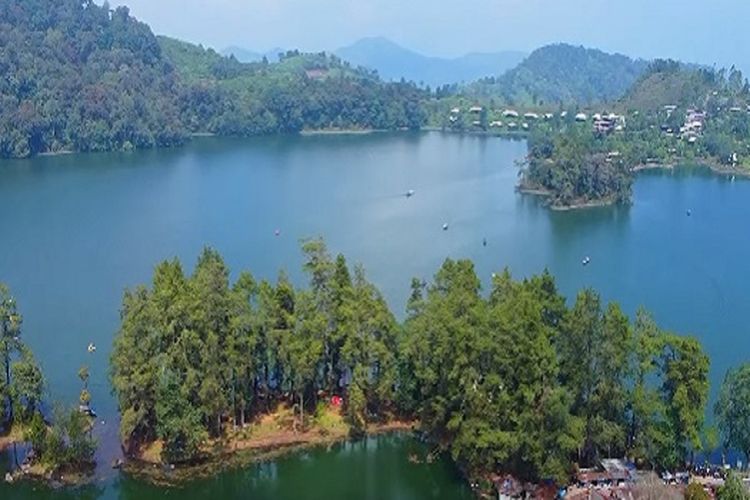 Punya Mitos Bikin Hubungan Langgeng, Danau di Bandung Ini Tawarkan Wisata Syahdu nan Romantis