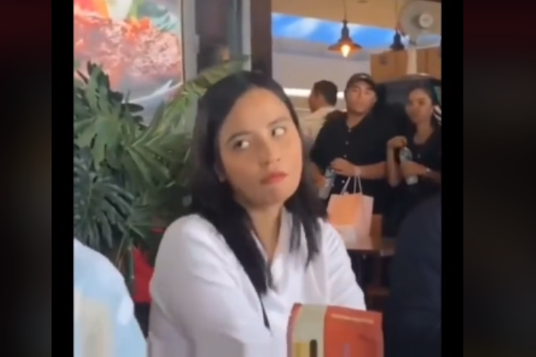 Viral!! Bikin Melongo, Lagi Duduk di Sebelah Kaesang, Influencer Sulut Ini Malah Menggoyangkan Tubuhnya