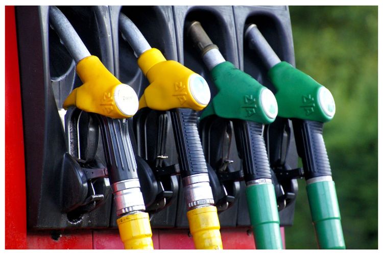 Efek Domino Harga Minyak Dunia Akibat Perang Israel – Hamas Palestina, Stabil atau Makin Labil?