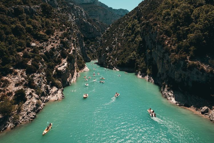 Objek Wisata Seluas 30 ha di Jawa Barat Ini Miliki Pemandian Air Panas yang Berasal dari Tangkuban Perahu