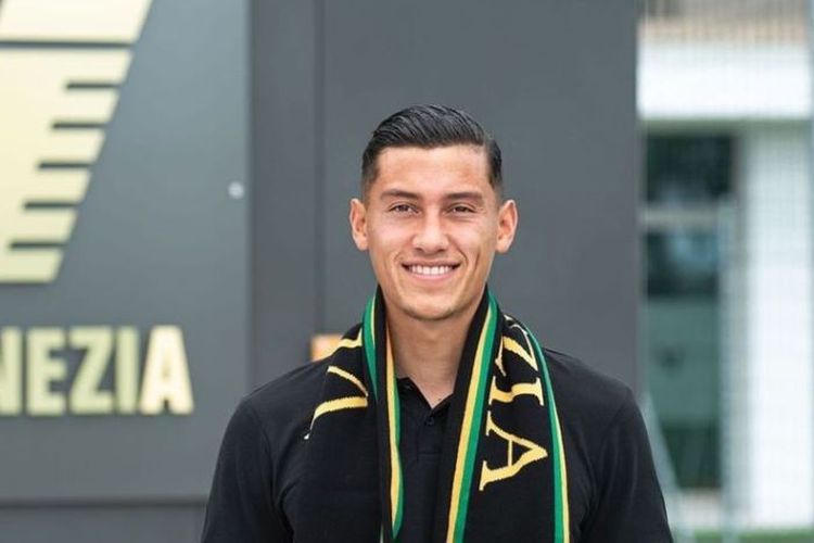 Intip Profil Jay Idzes, Calon Pemain Naturalisasi yang Siap Bela Timnas Indonesia! Pemain Lokal Tersaingi?