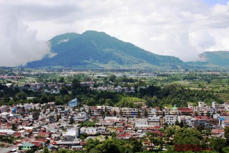 66 Km dari Medan, Ini Pesona Berastagi Sumatera Utara, Daerah Terdingin yang Berada di Kaki Gunung Sinabung