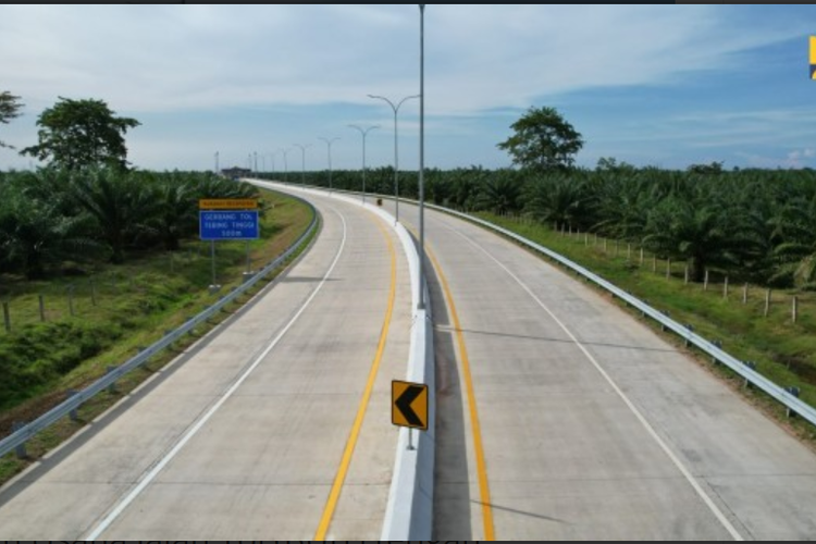 Butuh Biaya Investasi Rp13,4 Triliun, Proyek Jalan Tol di Sumatera Utara Ini Terhubung ke Wisata Danau Toba!