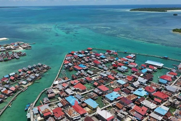 Dijuluki Pengembara Laut, Suku di Wakatobi Sulawesi Tenggara yang Tinggal di Atas Laut Dapat Sertifikat Tanah
