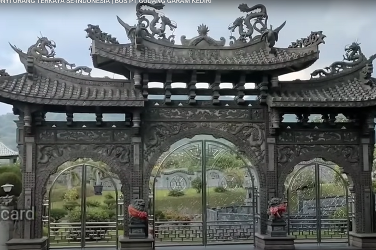 Harganya Triliunan! Makam Mewah di Kediri Ini Milik Orang Terkaya Ke-4 se-Asia Tenggara, Peti Matinya 1,5 Ton!