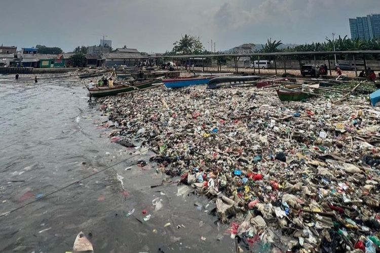 Pandawara Gagal Bersihkan Pantai Loji, Tak Kantongi Izin Pemerintah Desa Setempat, Akankah Berujung Pidana?