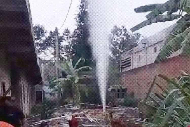 Niat Cari Air dengan Menggali Sumur Bor, Warga di Bogor Malah dapat Semburan Gas, Penyebabnya Tak Terduga