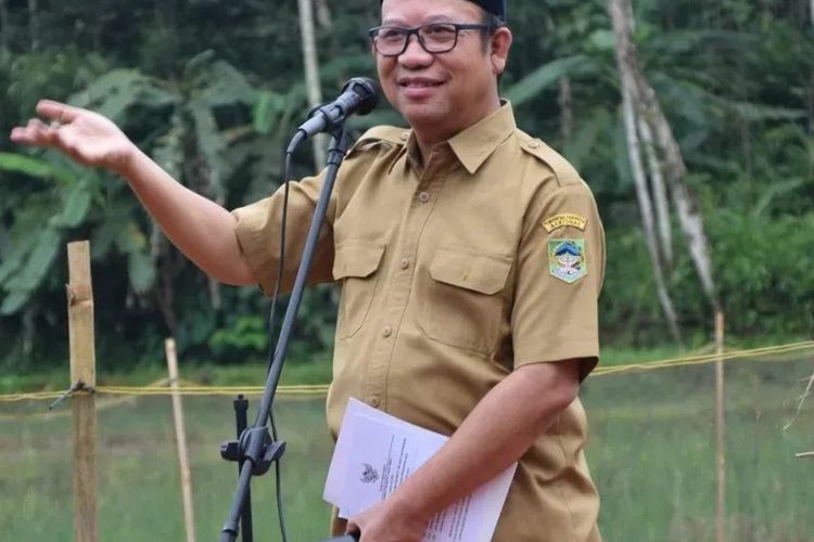 Ulas Sosok Achmad Husein, Bupati Banyumas yang Viral Usai Daerahnya Jadi Tuan Rumah Smart Green ASEAN Cities
