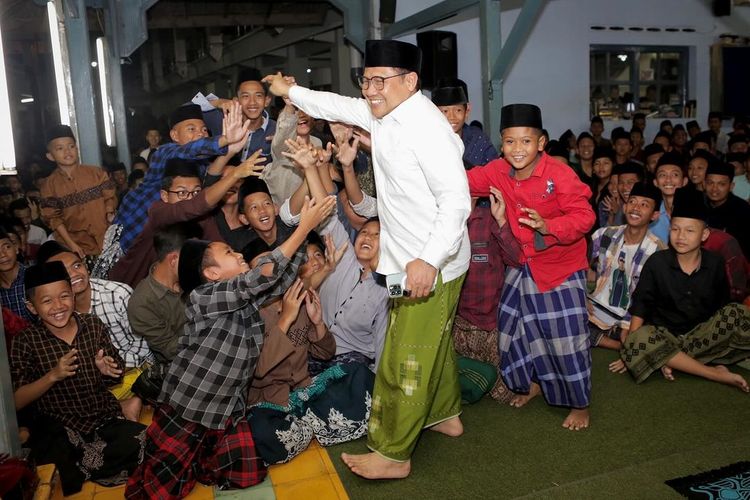 Terkenal Santri Nyel! Pendidikan Masa Kecil Cak Imin Full di Pesantren Jombang, Ibunya Jadi Pimpinan Pondok?
