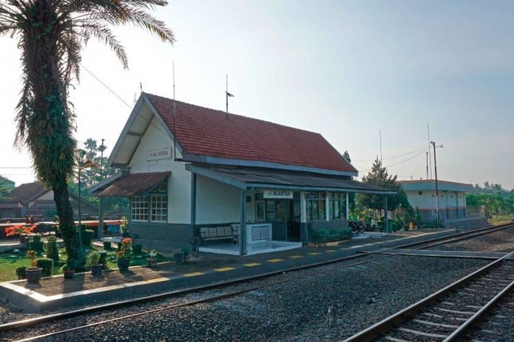 Ada di Semarang Jawa Tengah, Stasiun Seluas 125 Meter Persegi Ini Jadi yang Tertua di Indonesia, Coba Tebak!