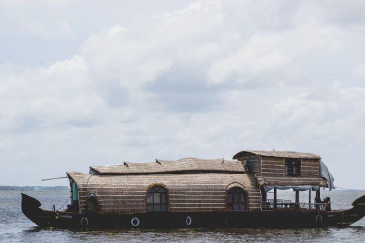 Kerahkan APBD Rp7 M, Rumah Suku Laut di Daratan Lingga Dipugar Pemprov Kepulauan Riau, Ternyata Alasannya…