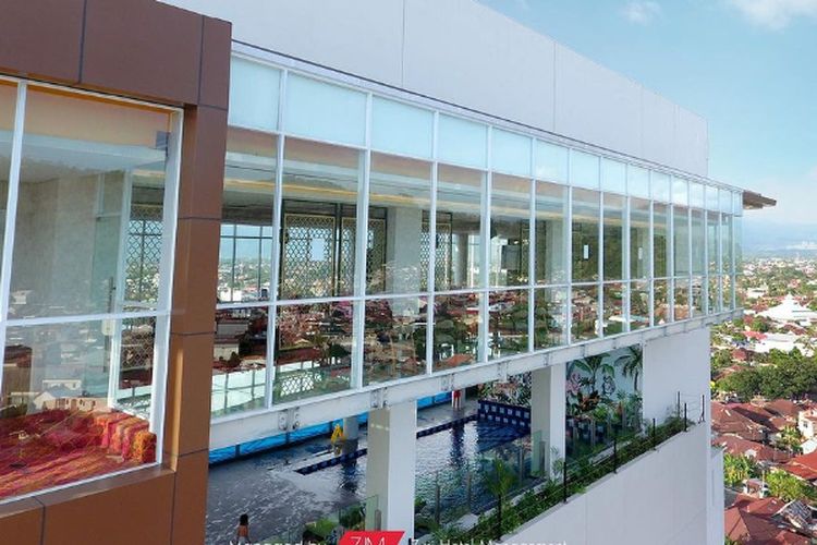 Bukan Jembatan Kaca, Restoran Hotel di Sumatera Barat Ini Sajikan Kuliner Padang dengan Sensasi Melayang di…