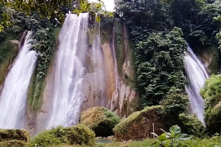 4 Jam dari Bogor, Ada Curug Paling Populer di Sukabumi Jawa Barat, Tersembunyi di Balik Aliran Sungai?