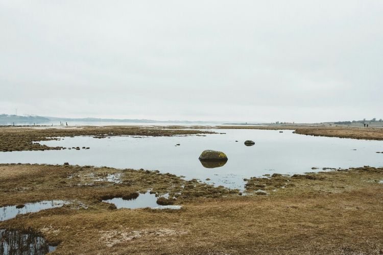 Luasnya 4.893 Hektar, Waduk di Sumedang Jawa Barat Surut 1 Km hingga Buat Desa yang Ditinggalkan Muncul Lagi