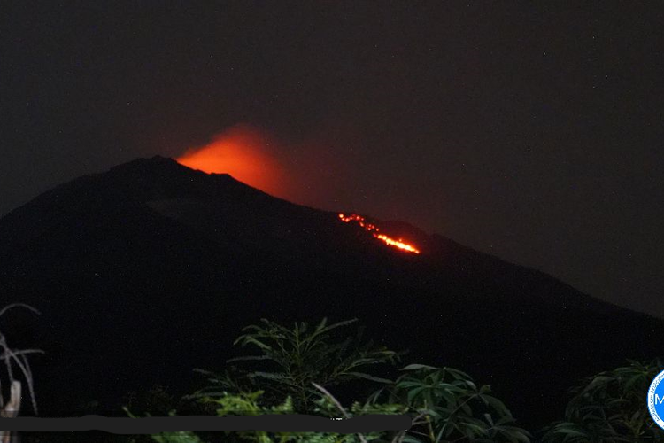 Gunung Lewotolok Kembali Erupsi ke 77 Kalinya, Intip Potensi Lahar Panas Susulan, Masyarakat Dihimbau Waspada