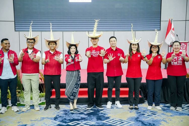 Peduli Stunting, Kaesang Lakukan Safari Politik di NTT dan Disambut Baik dengan Tarian Kataga