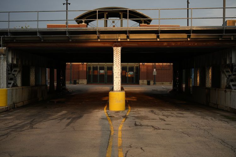 Sempat Mangkrak di Era Gubernur Anies, JPO Klender Kini Diurus Kontraktor Baru, Kebut Pasang Atap dan Lift?