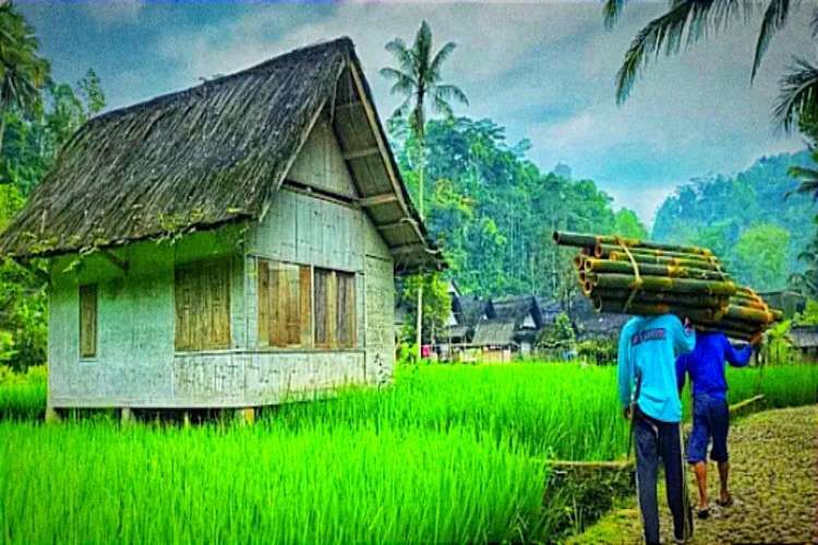 Bak Hidup di Era 1980, Warga Kampung Naga di Tasimalaya Pilih Hidup Tanpa Listrik dan Gadget, Kenapa?