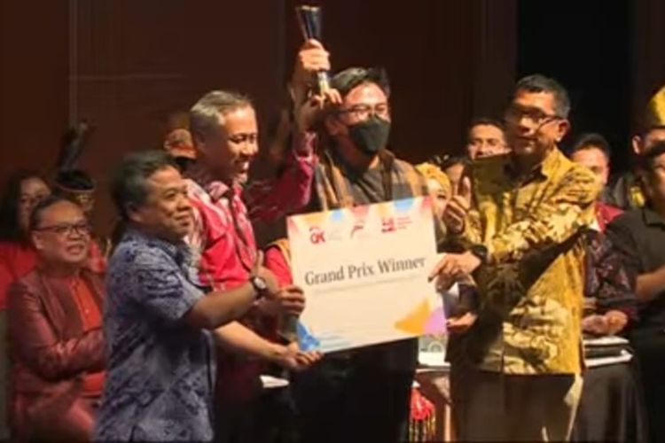 Kembangkan Bakat SDM, BRILiaN Choir BRI Sukses Raih Juara di Festival Paduan Suara Sektor Jasa Keuangan 2023
