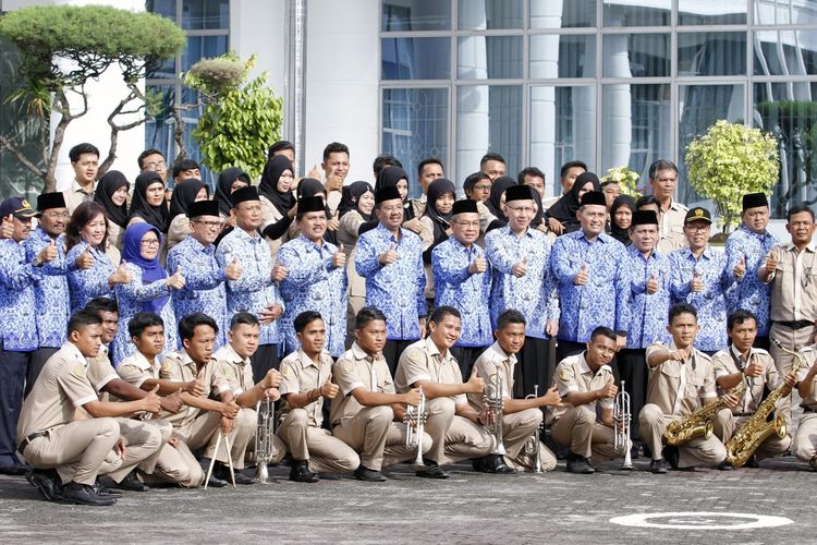 Desember Full Cuan! Gaji PNS Lulusan SD hingga SMA Akan Segera Cair, Golongan Ini Bakal Terima Paling Banyak!