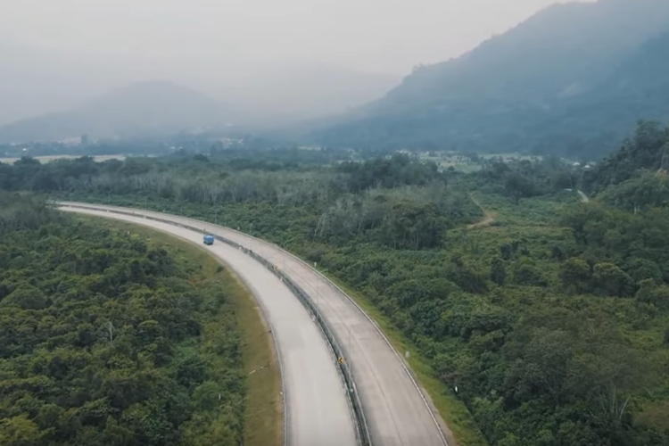 Habiskan Anggaran Rp4 Triliun, Ruas Tol Bangkinang – Pangkalan Suguhkan Pemandangan Hutan Lembah Riau yang Memukau, Siap Beroperasi Desember 2023