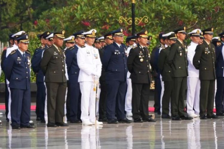 Sebentar Lagi 2024! Intip Gaji PNS Kataloger di Kementerian Pertahanan Jika Naik 8 Persen, Pangkat Peroleh Rp6,3 Juta Per Bulan?