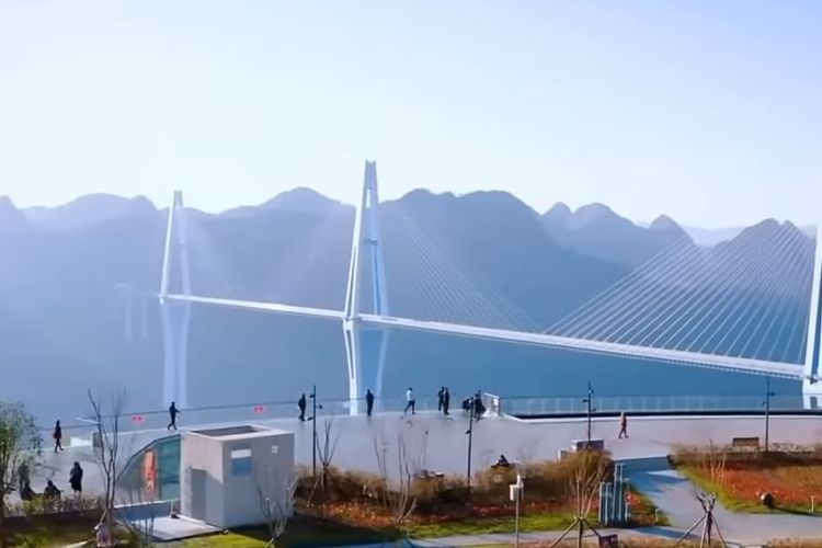 Telan Anggaran 215 Juta USD, Pembangunan Jembatan Pingtang di Cina Ini Punya Tiang Setinggi 332 Meter!