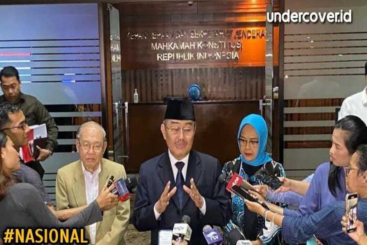 Putusan MKMK Tak Ubah Keputusan MK Terkait Pencalonan Gibran di Pilpres 2024, Netizen: Sudah Kuduga!