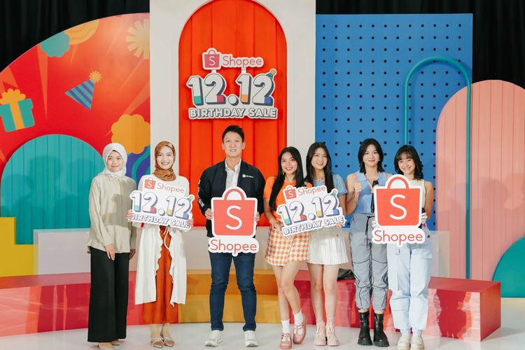 Shopee 12.12 Birthday Sale: Rayakan 8 Tahun Terciptanya Dampak Positif Melalui Kolaborasi dan Inovasi Bersama JKT48