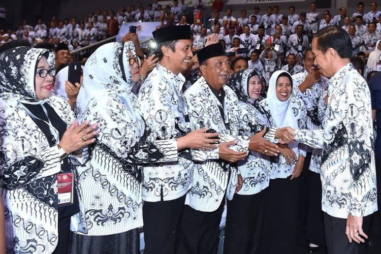 Segera Cek! Tunjangan Sertifikasi Triwulan 4 Kini Sudah Cair, Intip Deretan Daerah yang Telah Menerimanya