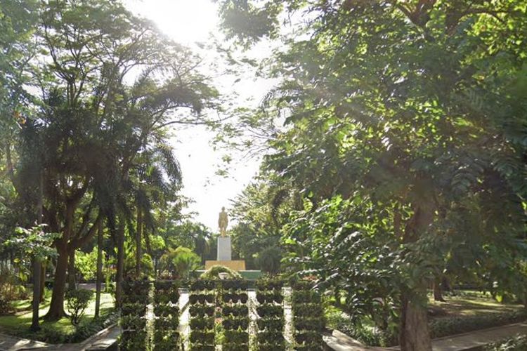 Diputus Kontrak, Proyek Revitalisasi Alun-Alun Senilai Rp23 Miliar di Kediri Terancam Mangkrak