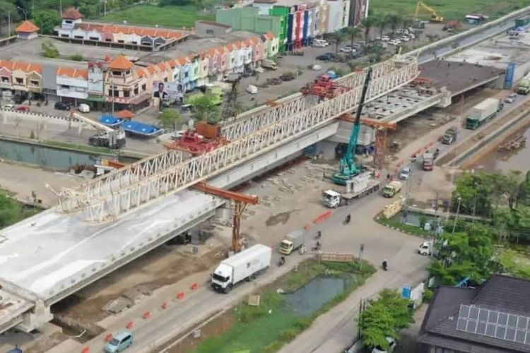 Jadi Pintu Gerbang ke Kota Semarang, Pembangunan Flyover Madukoro Sepanjang 221,4 Meter Capai 80 Persen, Tuntas Kapan?