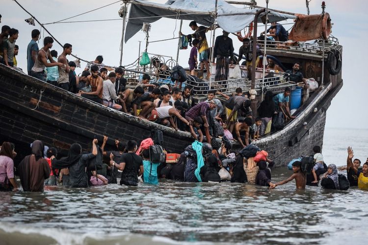 Terkuak! Kakek Asal Bangladesh Ini Ternyata Jadi Agen Penyelundupan 149 Warga Rohingya ke Aceh, Kantongi Untung hingga Rp3 Miliar?