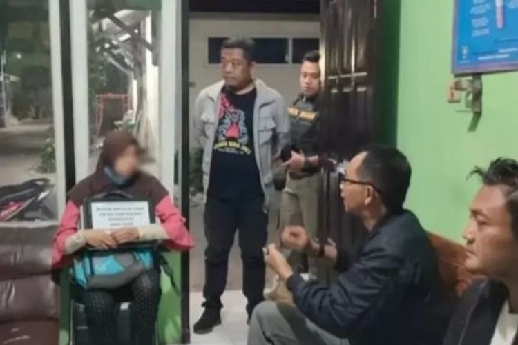 Pengemis Elite di Ponorogo Menginap 8 Hari di Hotel dari Hasil Mengemis, Cuma Bermodalkan Kardus?